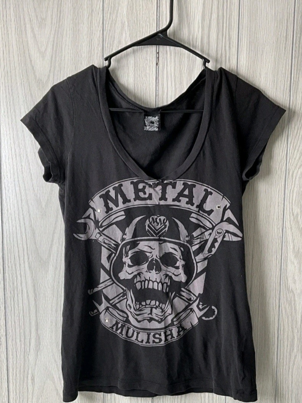 Metal Mulisha Black V-Neck Skull Graphic Tee